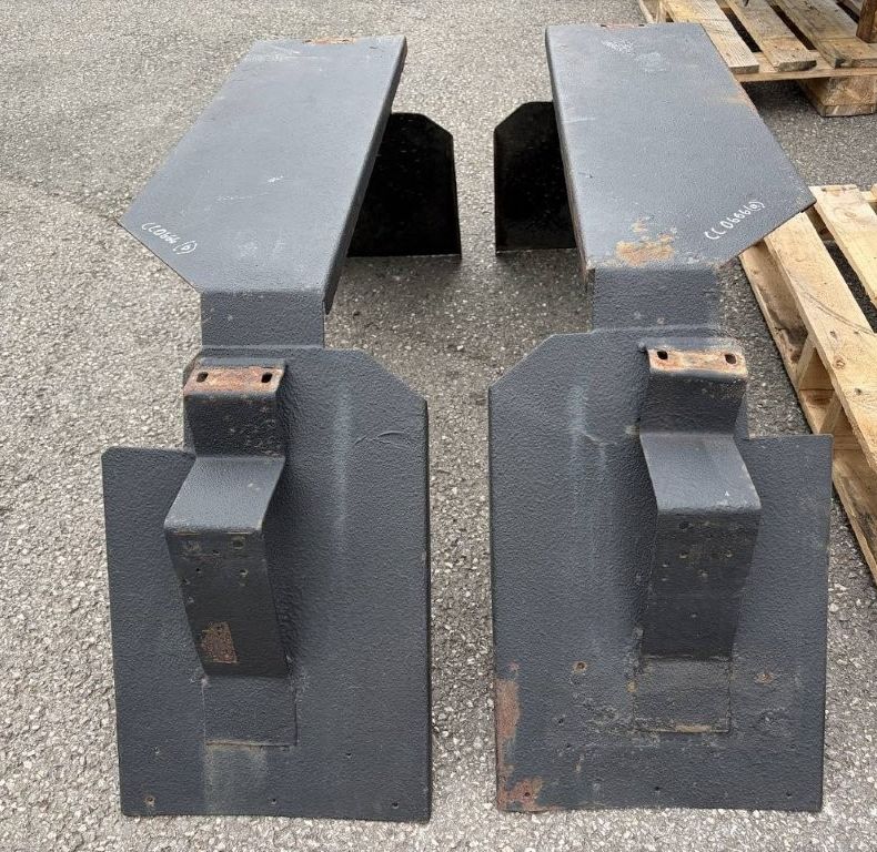 REAR MUDGUARDS U900-1600