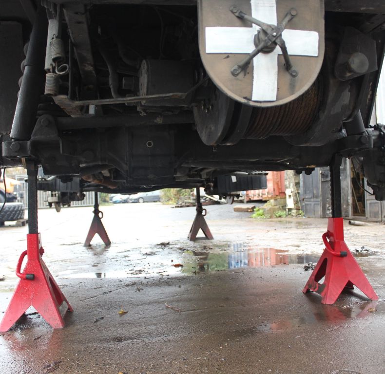 USED PAIR FAST AXLES 23:9 A10/A11