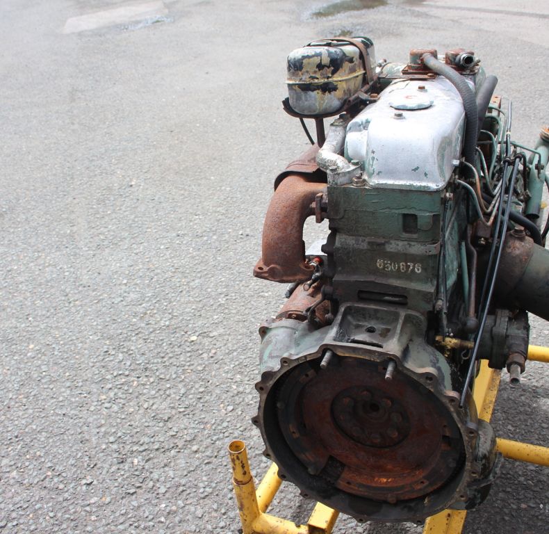 OM352 Mercedes Engine U900 1100 406 416