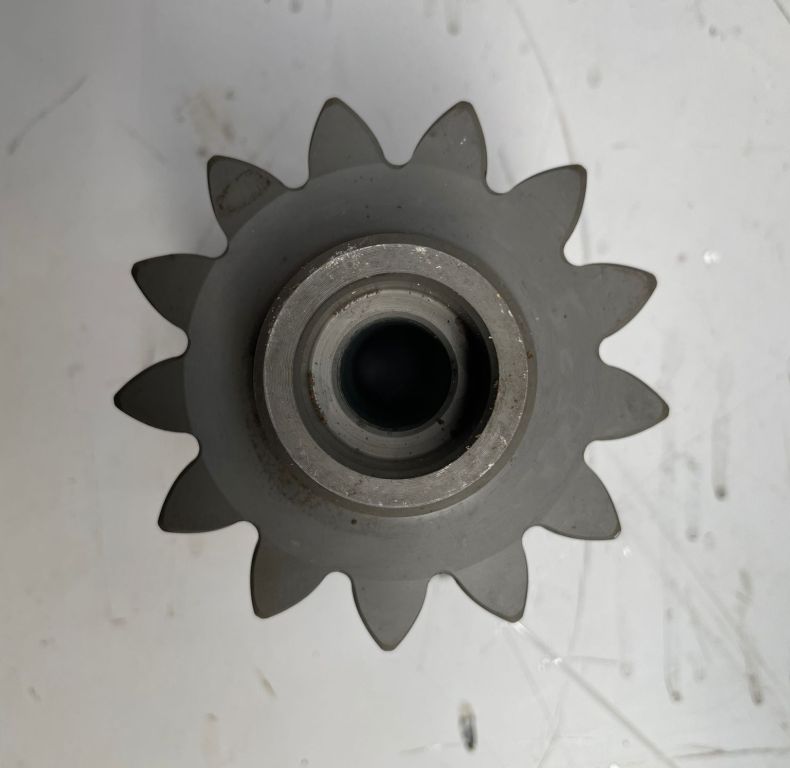 STANDARD SPUR GEAR - 16MM BOLT ON  A4353360910