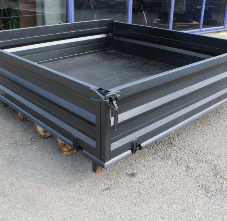 NEW REAR BODY U900-U1600 SWB