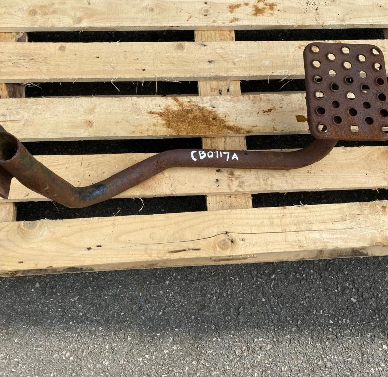 PAIR OF 406/416 NON STANDARD STEPS