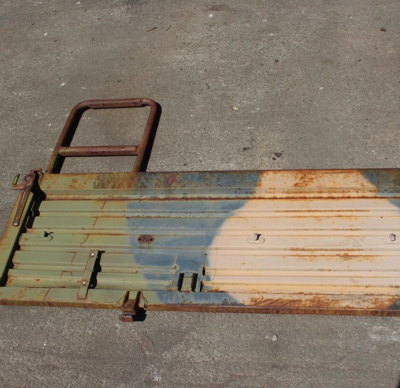 USED TAILGATE U1700L