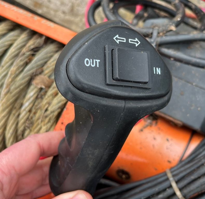 WINCHMAX 17000LB/7700KG ELECTRIC WINCH 24V