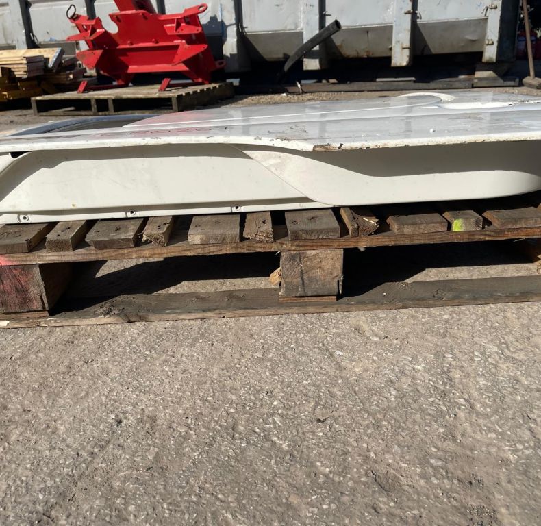 LEFT HAND DOOR UGN U300, 400, 500