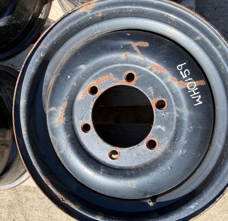 SET 4 USED RIMS 408 401 1101