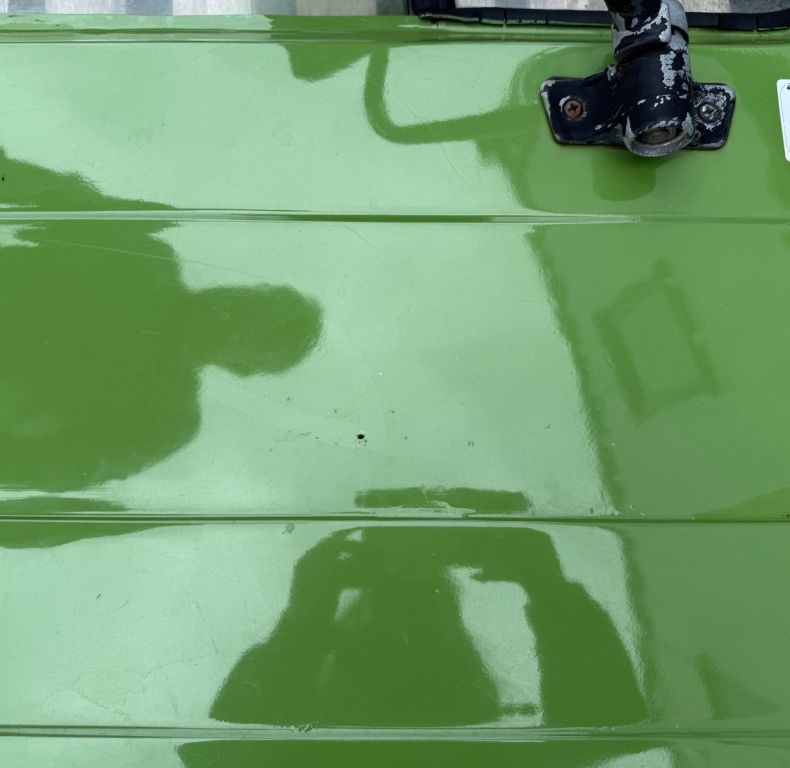 USED RIGHT HAND OFFSIDE DOOR 424-437 SBU