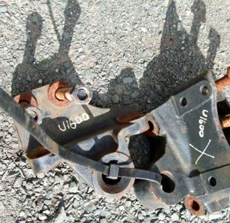 pair of front brackets