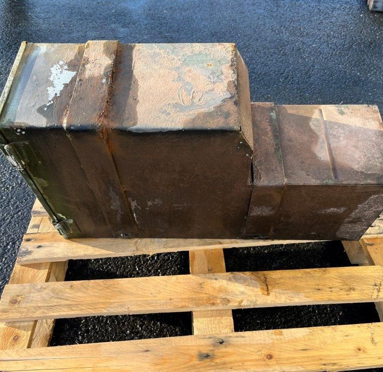 EX-MILITARY U1300L TOOLBOX STORAGE BOX