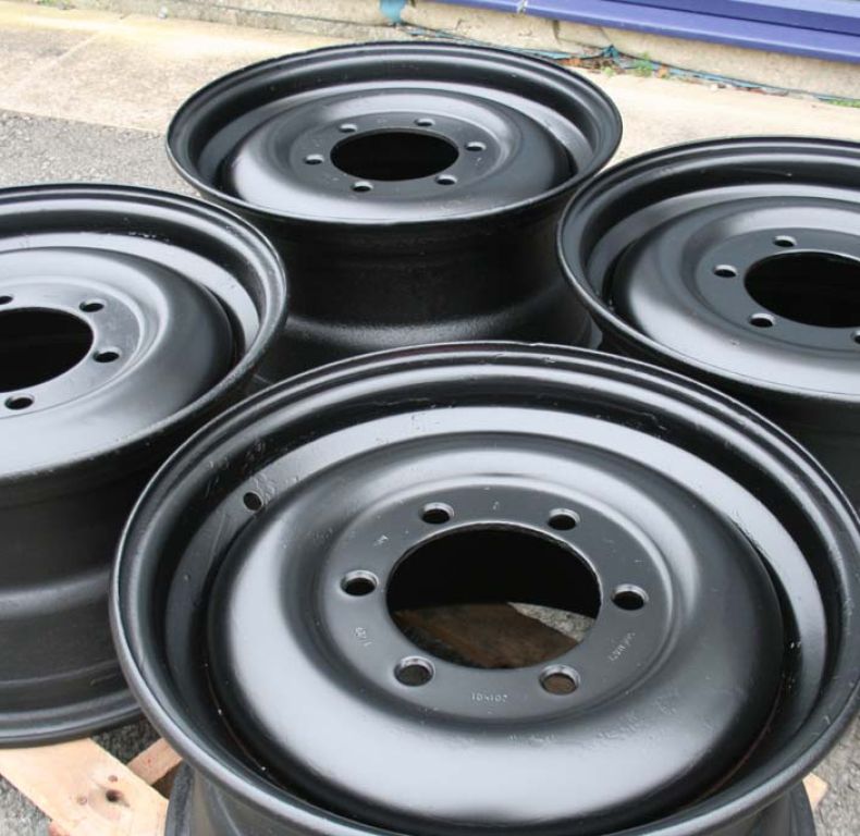 USED STANDARD 11x20 DISC BRAKE WHEEL RIMS