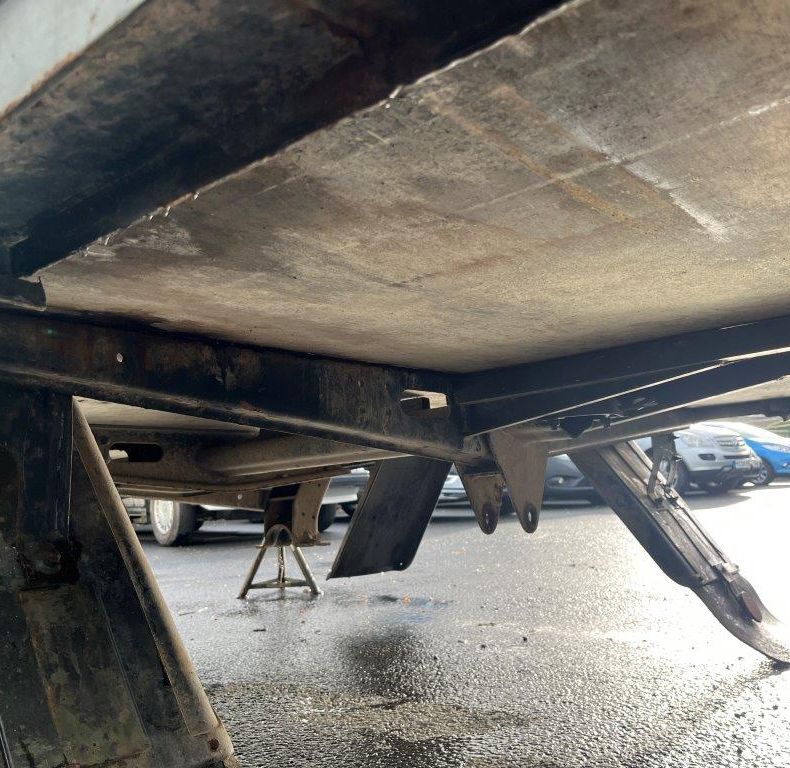 U1550L37 DOKA REAR BODY