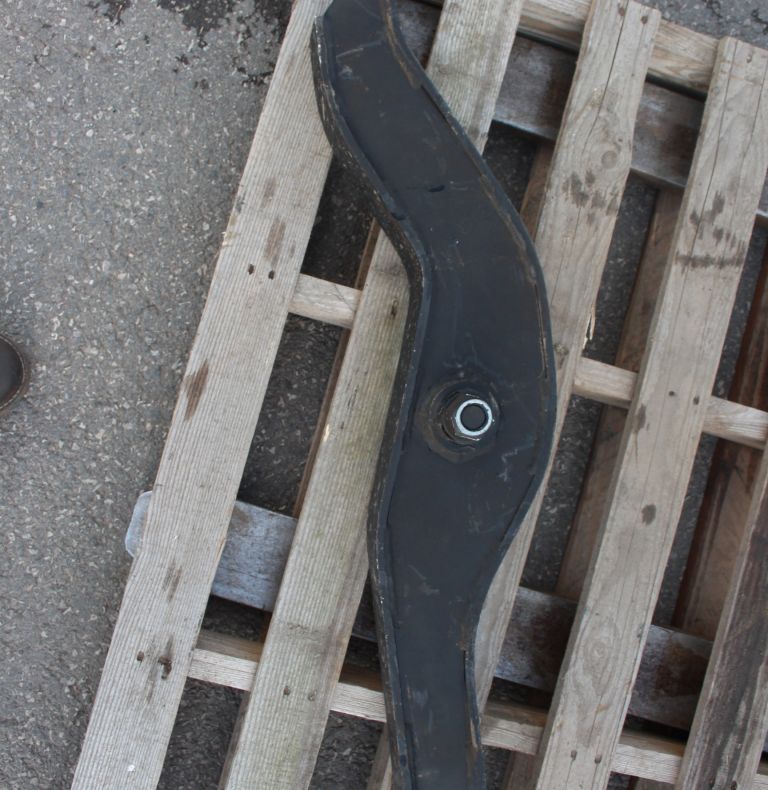 USED PIVOT BEAM TO SUIT UHN MODEL UNIMOGS