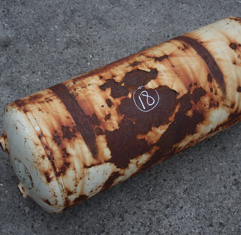 USED AIR TANK