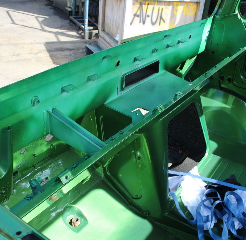 REFURBISHED HIGH TOP CAB