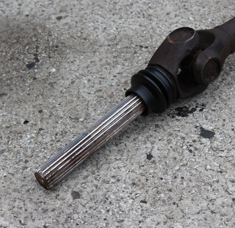 USED U1250-1650 REAR PTO