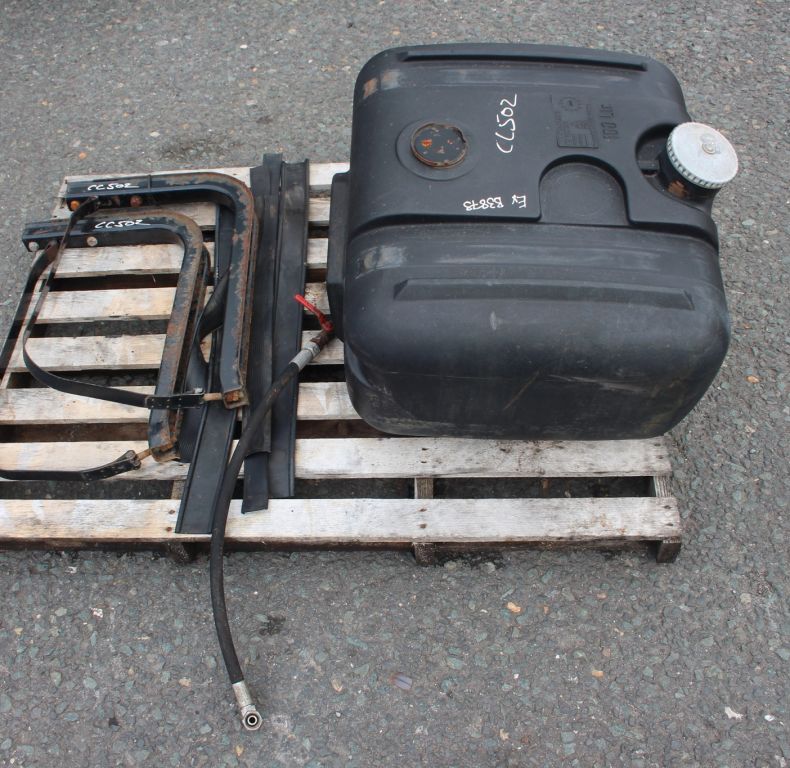 USED 100LTR PLASTIC DIESEL TANK