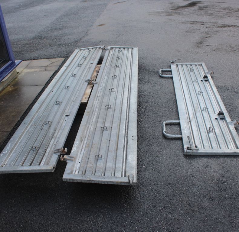 USED GALVANISED U1300L SIDES