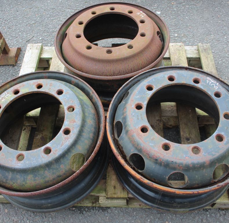 3x TEN BOLT 9X 22.5" RIMS