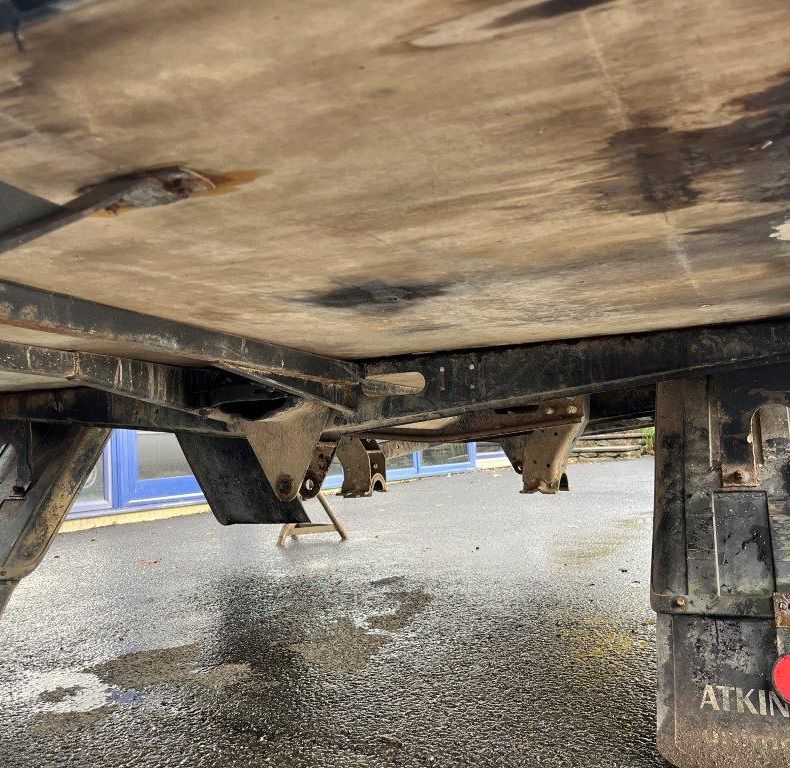 U1550L37 DOKA REAR BODY