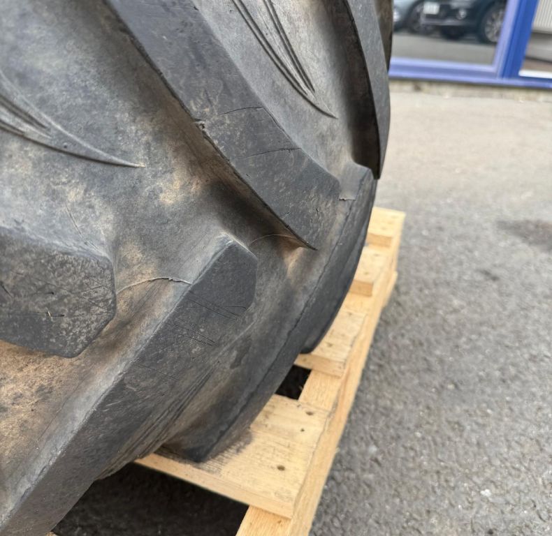 405/70R20 BKT MULTIMAX x4