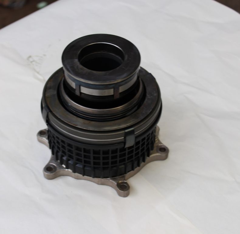 GENUINE MERCEDES RELEASE BEARING