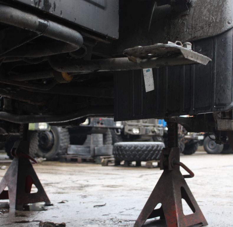 USED PAIR FAST AXLES 23:9 A10/A11