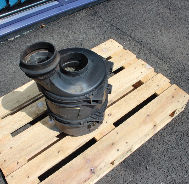 AIR FILTER HOUSING U300-500