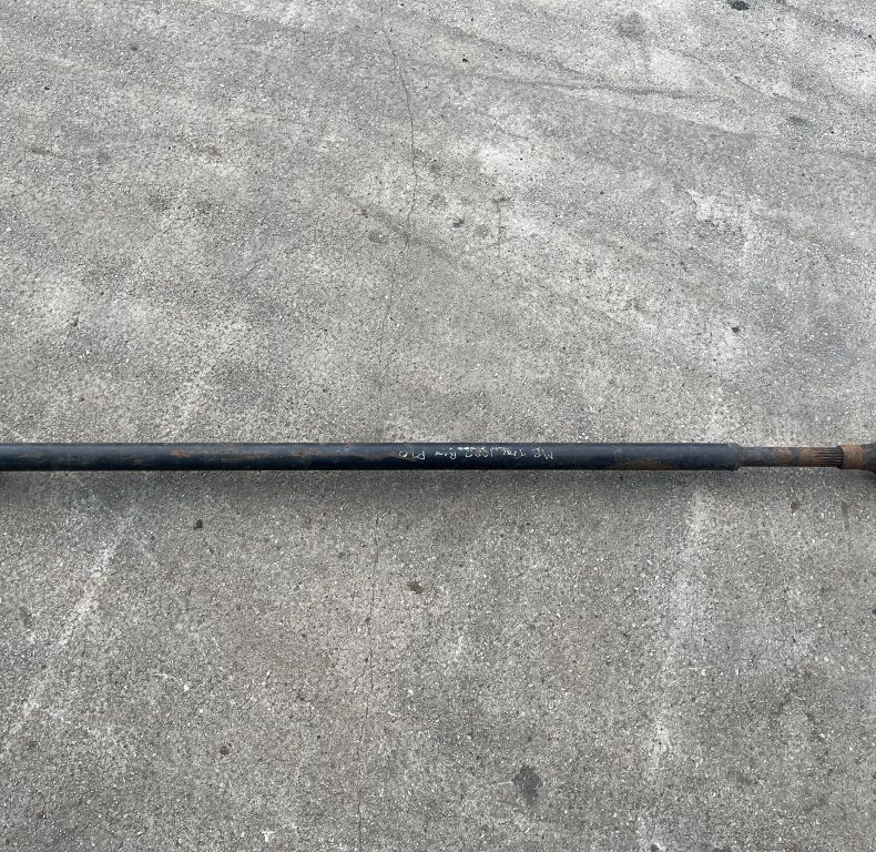 MB TRAC 1000 REAR PTO SHAFT