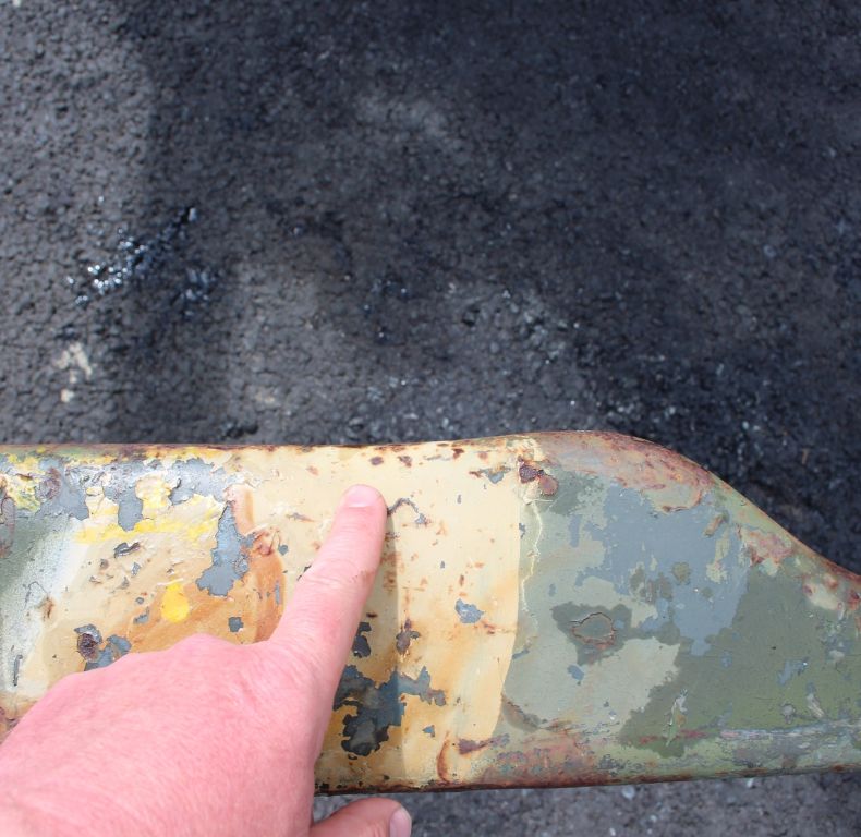 USED U900/1100 406/416 MILITARY BUMPER