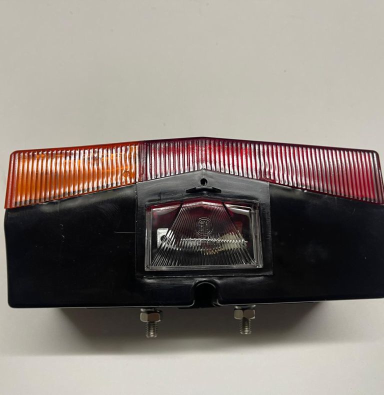 REAR LIGHT UNIT NEW OLD STOCK 424/427