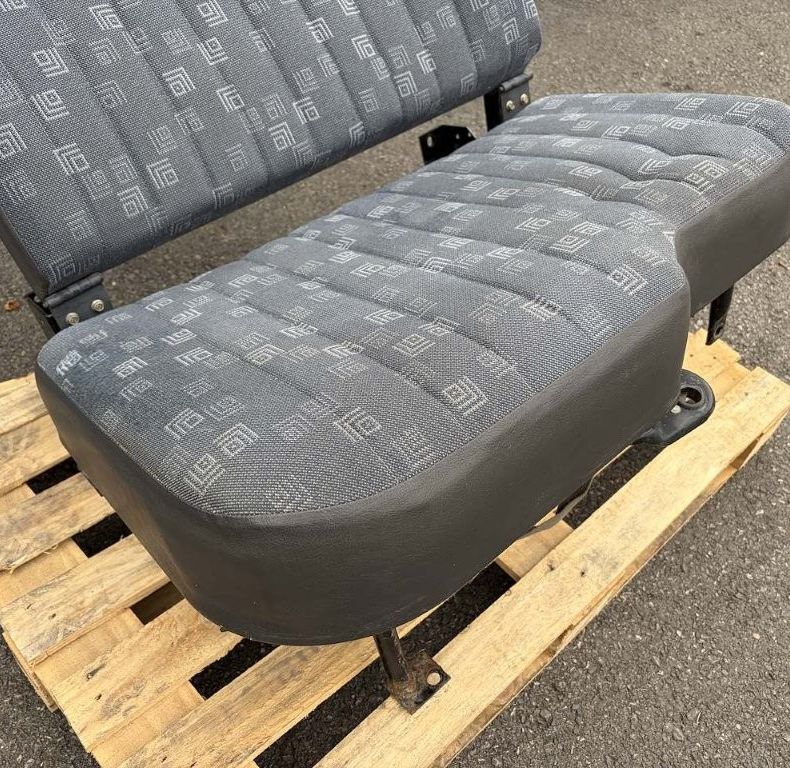 DOUBLE SEAT LHD