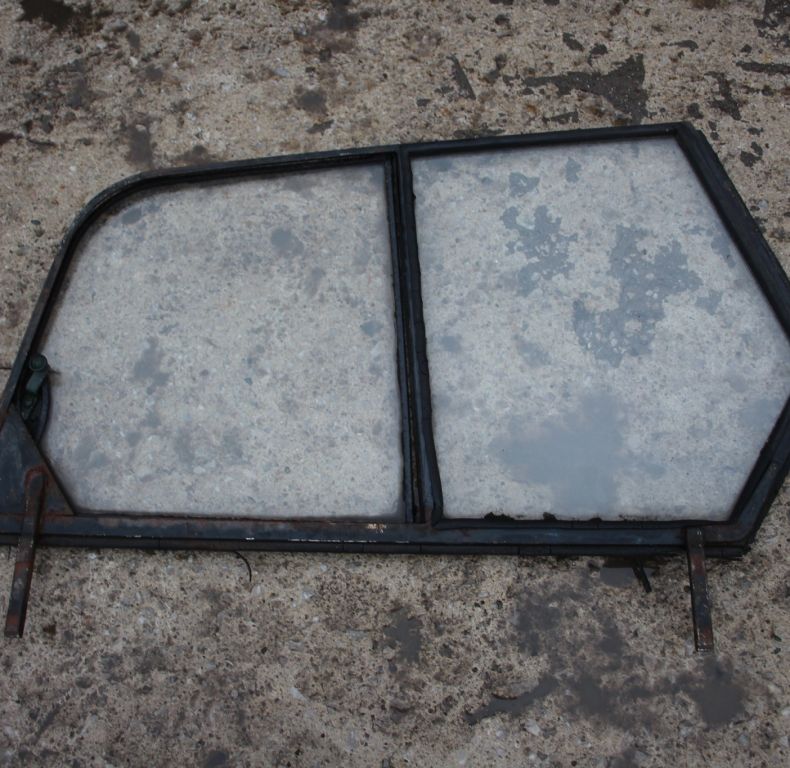 USED LEFT HAND DOOR TOP 406 416 SOFT TOP CAB