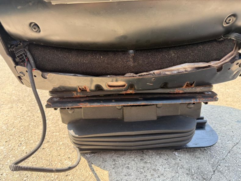 Used swivel seat