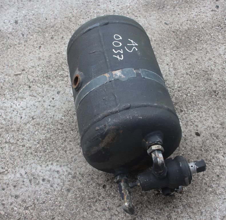 USED 9.5ltr AIR TANK 003 432 7101
