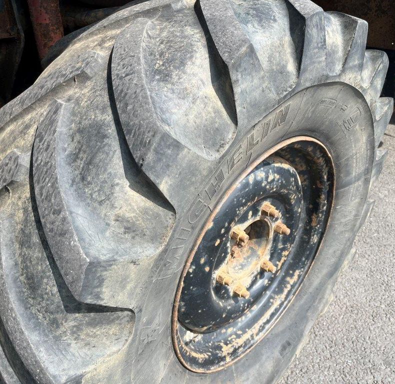 405/70R20 Michelin XM47 used