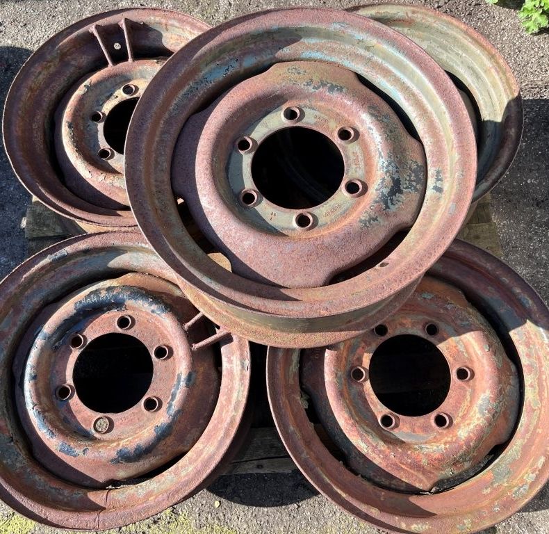 SET 5 U404 RIMS