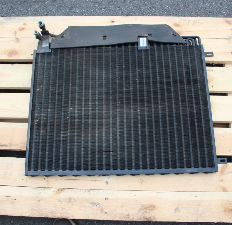 USED A/C CONDENSOR UGN A 405 500 03 54