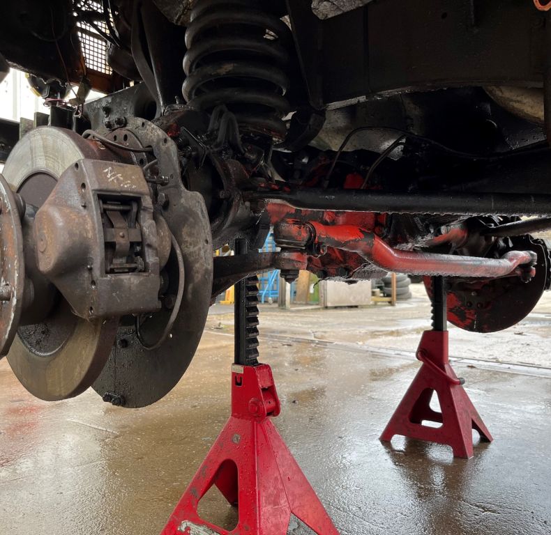 DISC BRAKE FAST AXLES