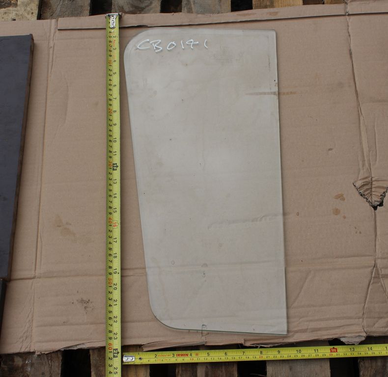 USED 1/4 LIGHT GLASS SQUARE CAB