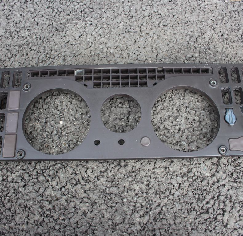 USED DASH PANEL SBU LATE DASH BROWN