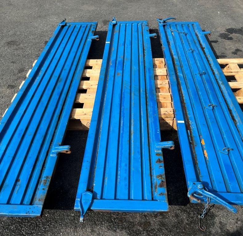 USED SIDES & TAILGATE 425/437