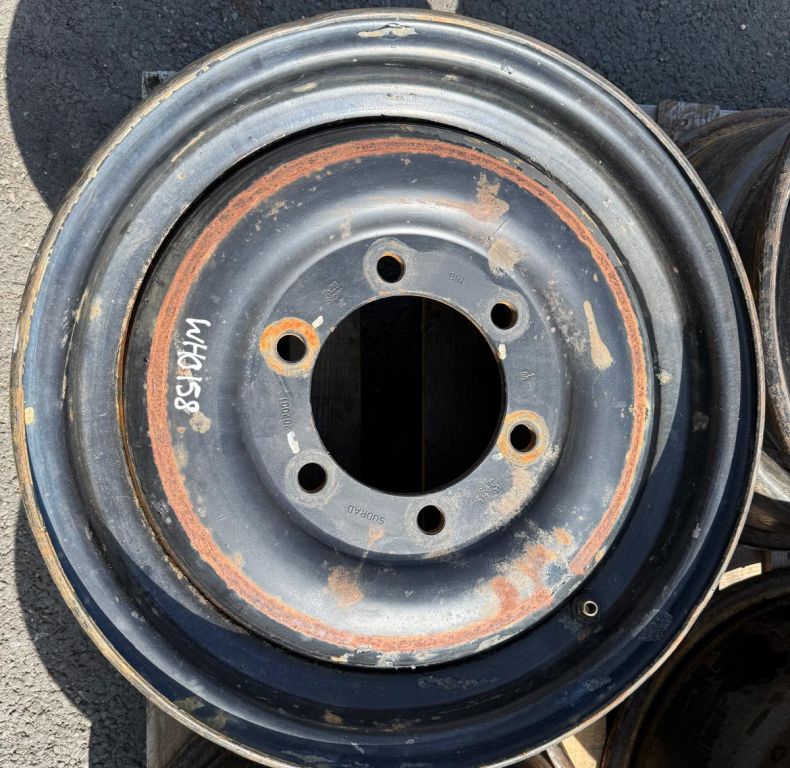 SET 4 USED RIMS 424 401 0801
