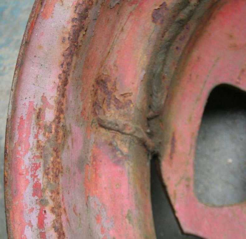 x1 used 5.5x18" wheel rim