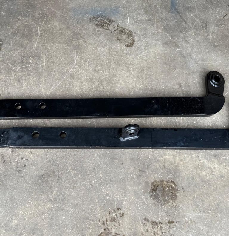U406-427 3 POINT LINKAGE ARMS