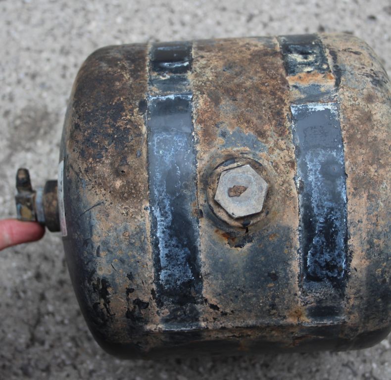 USED AIR TANK 003 432 0701