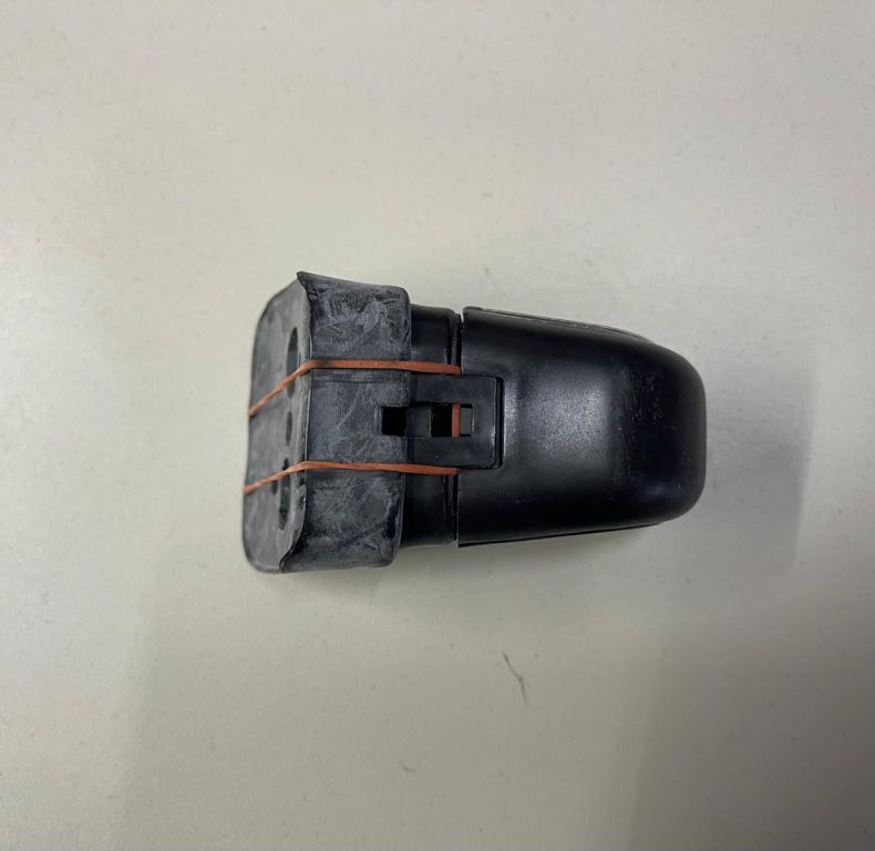 NEW OLD STOCK NEARSIDE MARKER LIGHT U140L