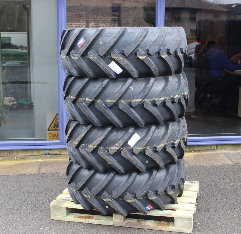 BRAND NEW MITAS AC70G 405/70R20 TYRES