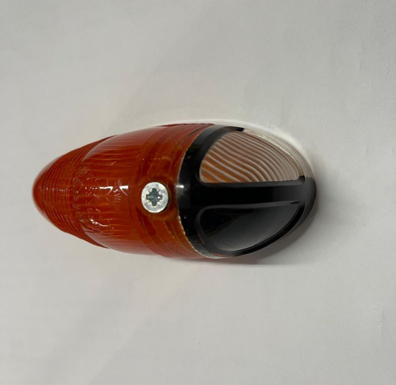 NEW OLD STOCK GENUINE SIDE LIGHT/INDICATOR LENSE