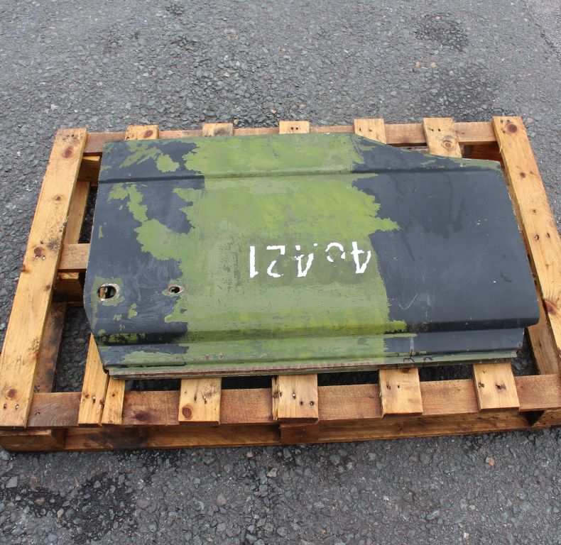Used cab door for u1100/416