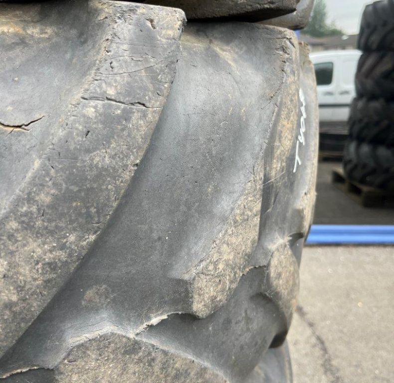 405/70R20 MICHELIN XM47 USED X4